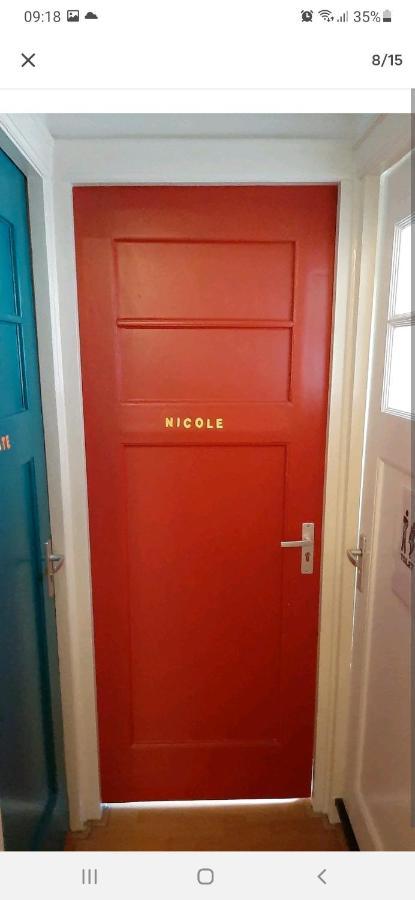 Nicole, Not For Parties, Not A Hotel, Room With Shared Bathroom, No Kitchen Amsterdam Exterior photo